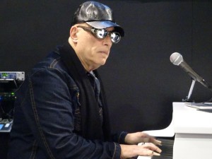 Mike Garson at the Synthogy Booth