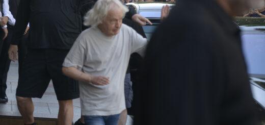 Angus young hotel paris .01.2025 jpeg