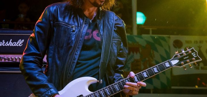 Bruce kulick