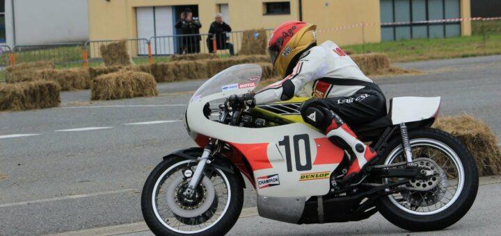 R1