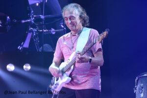 Carlos santana accors arena bercy.016