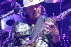 Carlos santana accors arena bercy.025jpeg