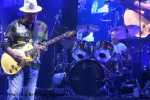 Carlos santana accors arena bercy.06