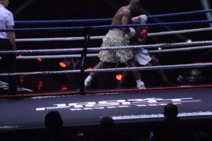 100% fight adidas arena.07
