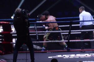 100% fight adidas arena.18