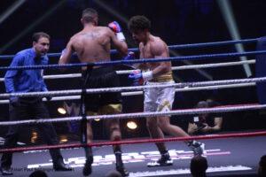 100% fight adidas arena.25