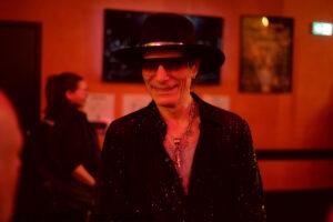 Beat steve vai adrien belew .07.2026