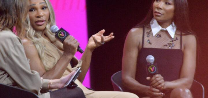 Serena et venus williams conférence dôme de paris